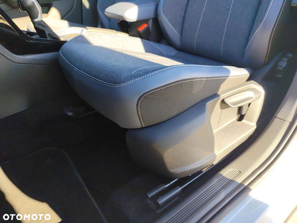 Volkswagen T-Cross 1.0 TSI Style DSG - 17