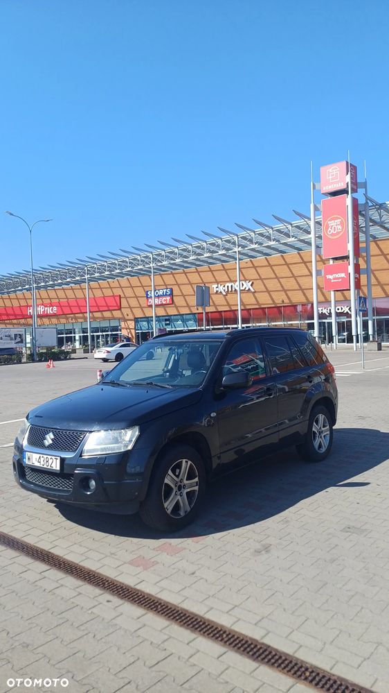 Suzuki Grand Vitara 2.0 - 1