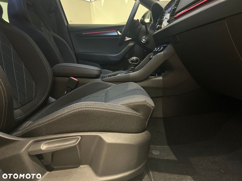 Skoda Karoq 1.5 TSI ACT Sportline DSG - 38