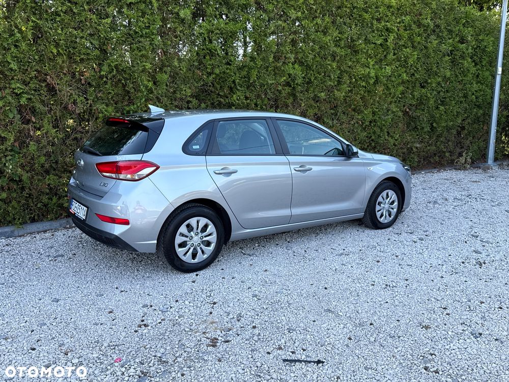 Hyundai i30 1.5 DPI Comfort - 14