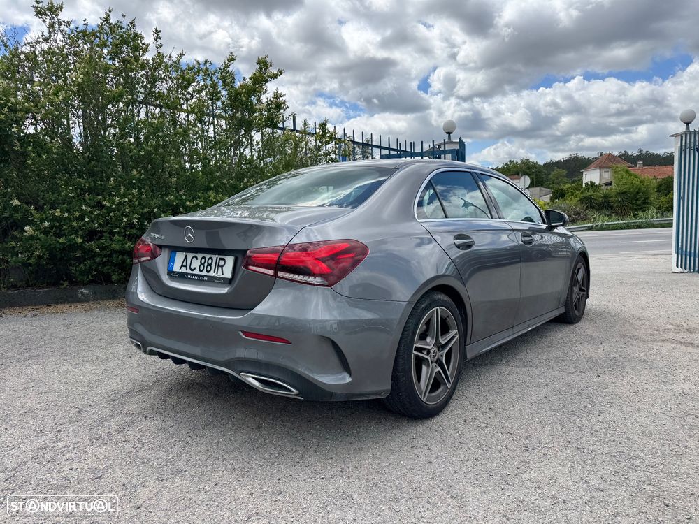 Mercedes-Benz A 200 Limousine AMG Line - 32