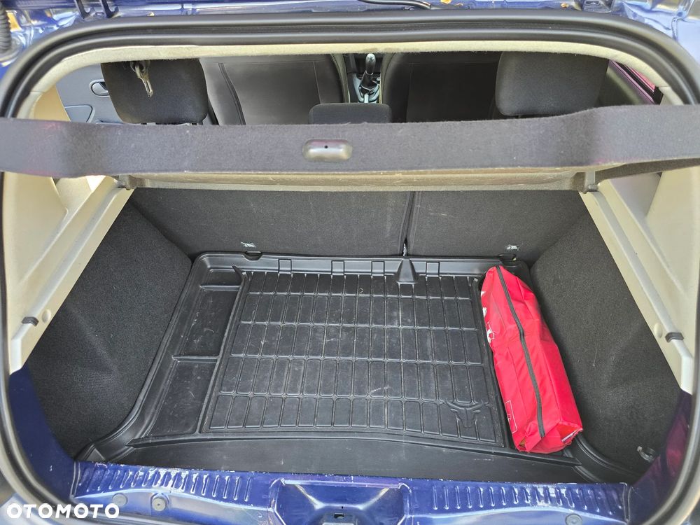 Dacia Sandero 1.2 16V Access - 8