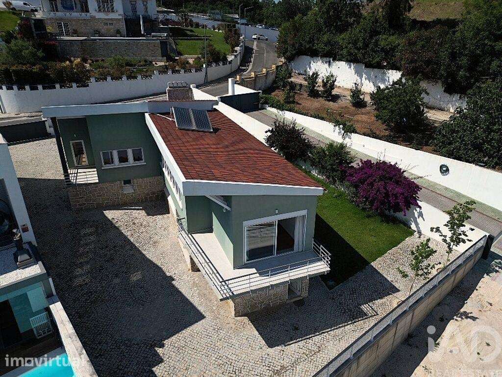 Casa / Villa T3 em Alcobaça e Vestiaria - Grande imagem: 5/40