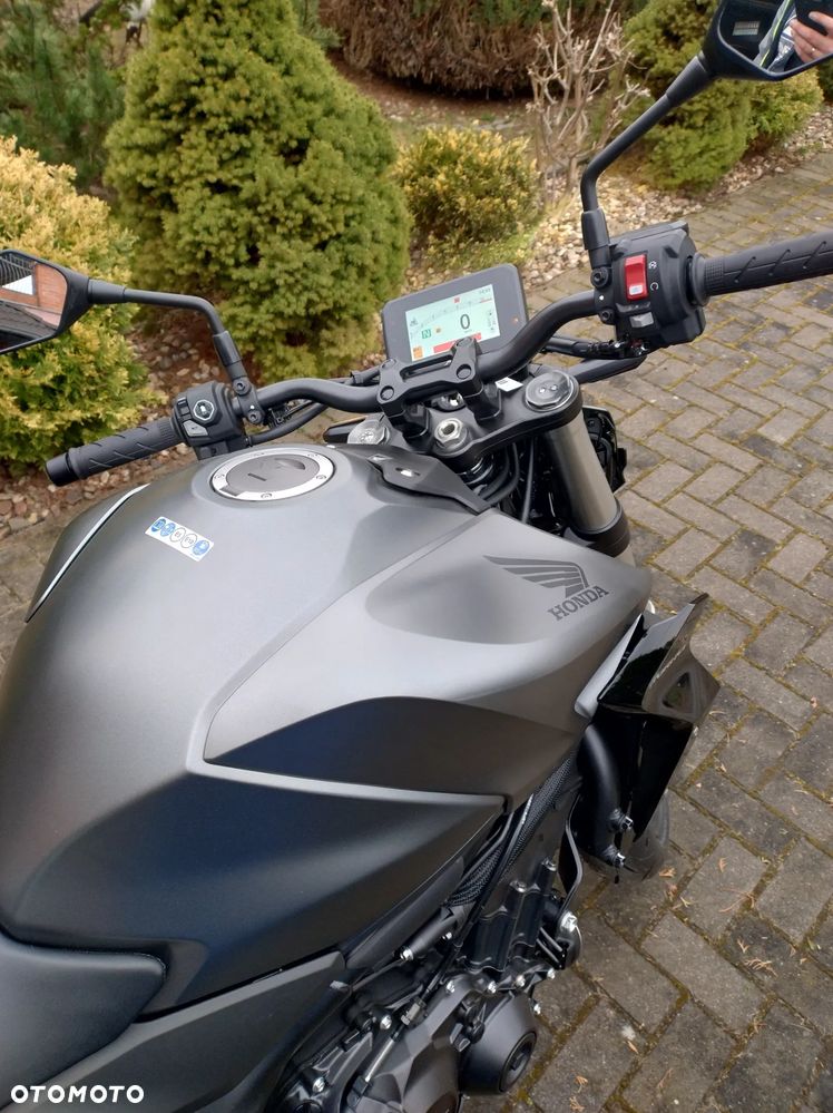 Honda Hornet - 2