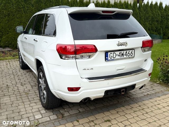 Jeep Grand Cherokee - 11