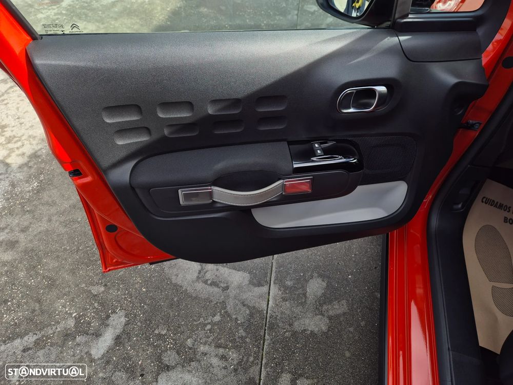 Citroën C3 1.2 PureTech Shine - 21