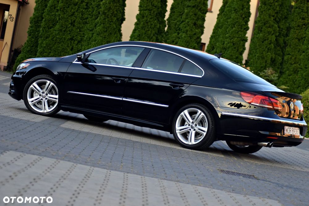 Volkswagen Passat CC - 12