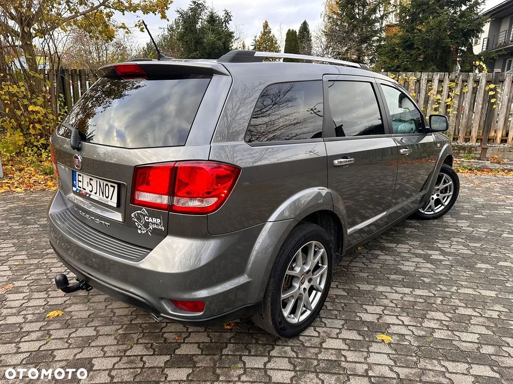 Fiat Freemont 2.0 Multijet Lounge AWD - 3