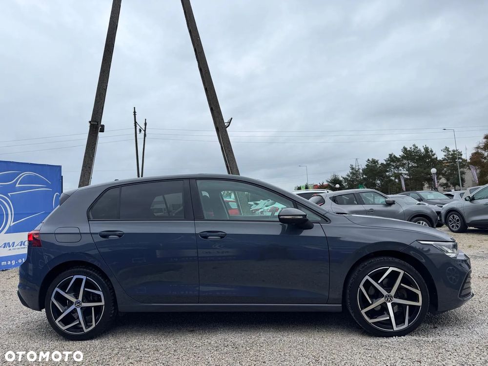 Volkswagen Golf 1.5 eTSI OPF DSG Active - 5