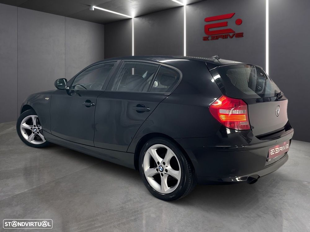 BMW 116 d Line Urban - 5