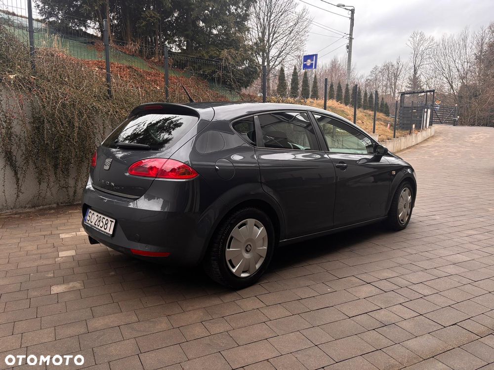 Seat Leon 2.0 TDI DSG Stylance - 9