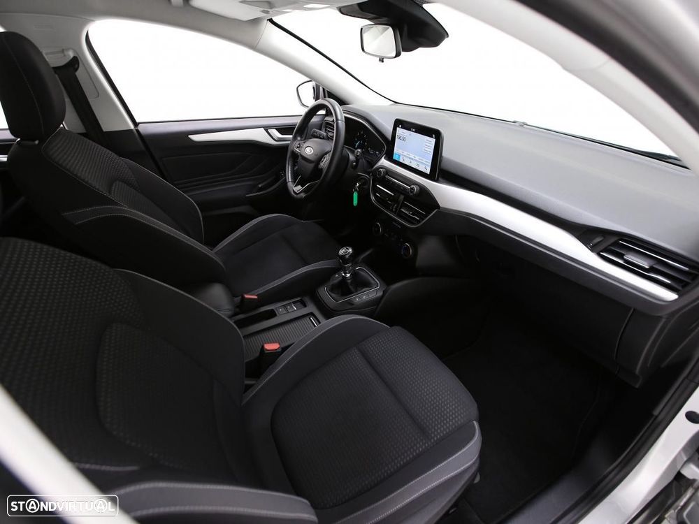 Ford Focus SW 1.5 TDCi EcoBlue Business - 10
