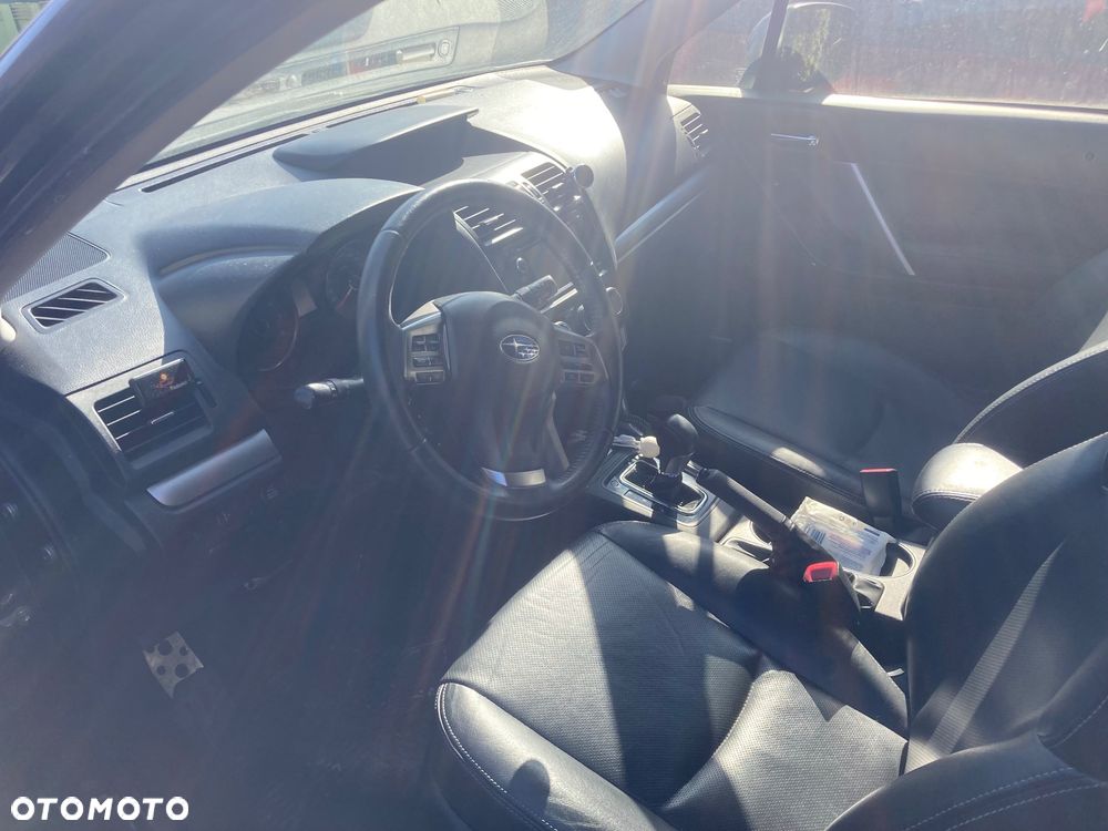 Subaru Forester 2.0XT Platinum Lineartronic EU6 - 5