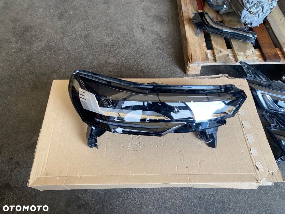 RENAULT CAPTUR 2 II LIFT FL 2024r symbioz Mitsubishi ASX Kompletna LAMPA PRZEDNIA PRAWA REFLEKTOR PRAWY PRZÓD FULL LED  LEDOWY  EUROPA FULLLED  260100091R Wwa - 2