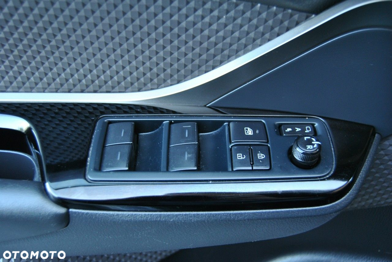 Toyota C-HR - 20