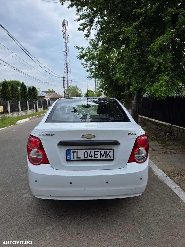 Chevrolet Aveo 1.2 DOHC 86 CP MT5 LT - 2