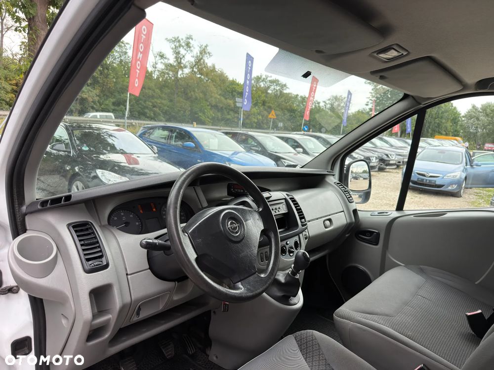 Opel Vivaro 2.0 dCi Chłodnia Izoterma Elektryczne Szyby Gwarancja - 19