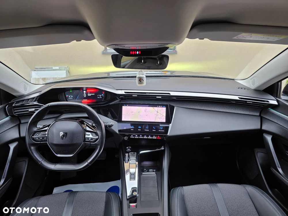 Peugeot 308 BlueHDi 130 EAT8 Allure Pack - 32