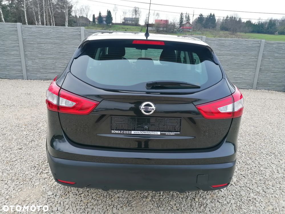 Nissan Qashqai 1.5 dCi DPF acenta - 6