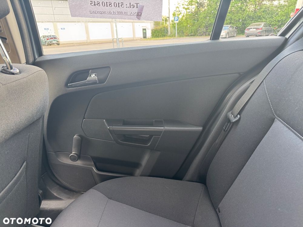 Opel Astra 1.6 - 13