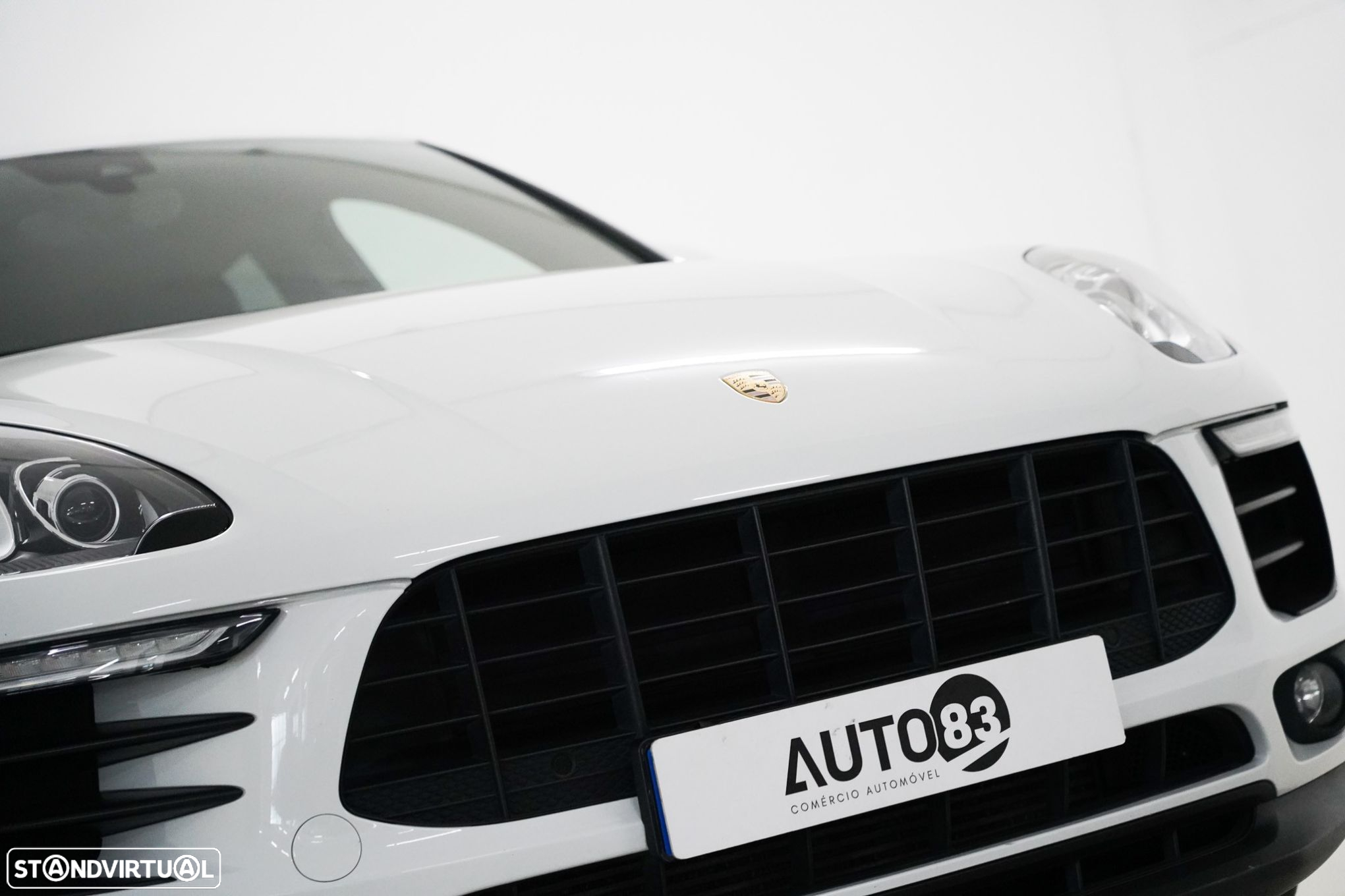 Porsche Macan Standard - 21
