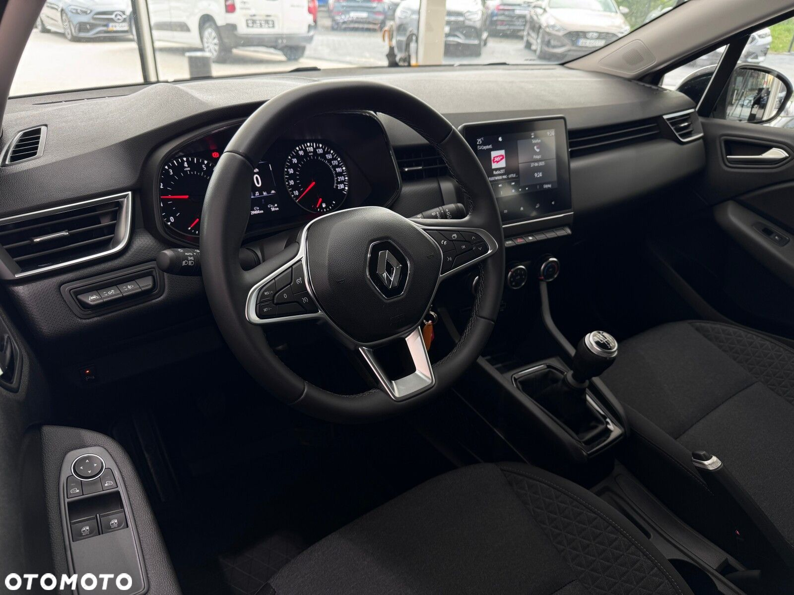 Renault Clio 1.0 TCe Equilibre - 8