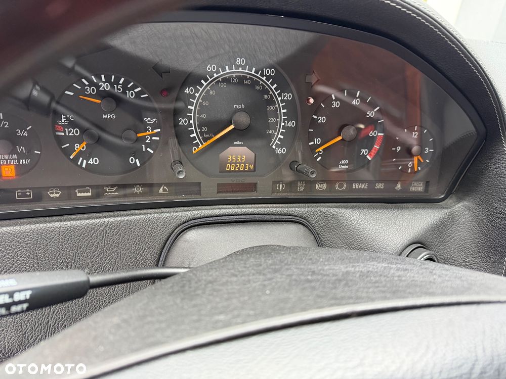 Mercedes-Benz SL - 10