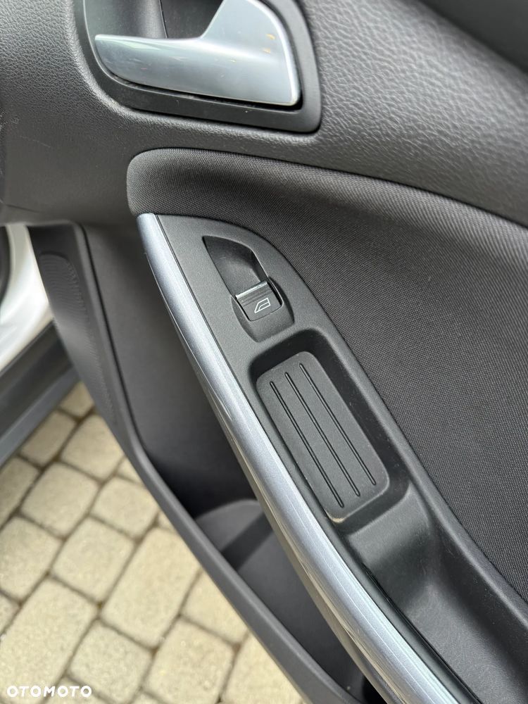 Ford Focus 1.6 TDCi ECOnetic 88g Start-Stopp-System Titanium - 10