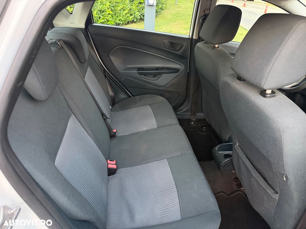 Ford Fiesta 1.25 Trend - 8