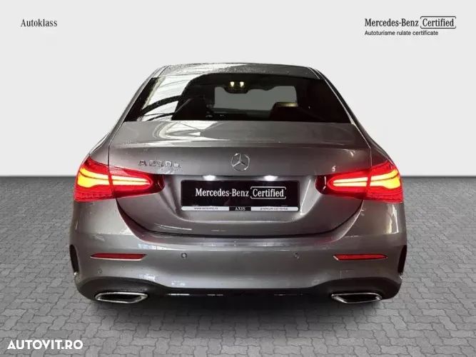 Mercedes-Benz A ver-250-e-aut- - 12