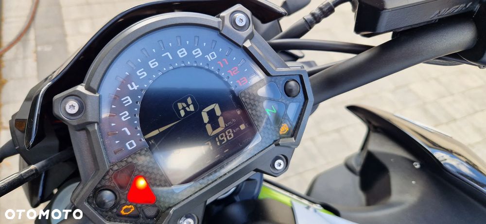 Kawasaki Z 900 - 7