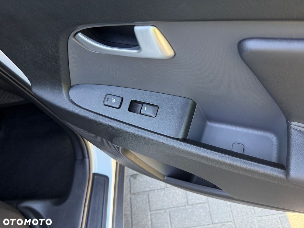 Kia Sportage - 33