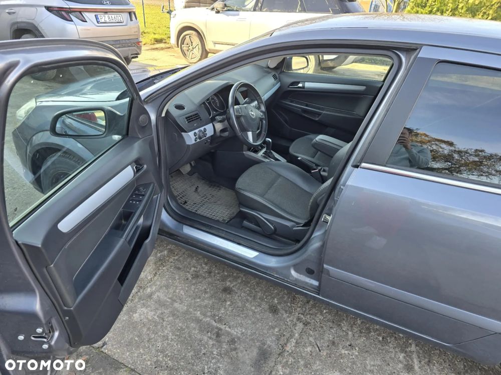 Opel Astra - 8