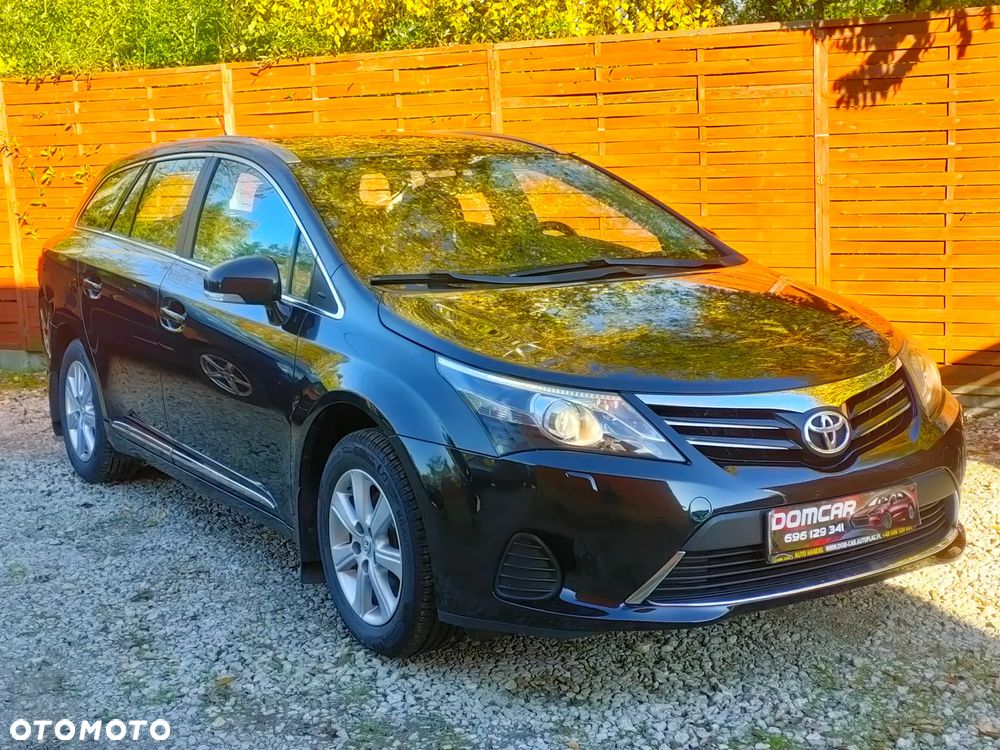 Toyota Avensis Combi 1.6 Life - 16