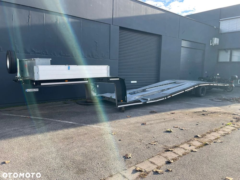 Fliegl DO TRANSPORTU POJAZDÓW