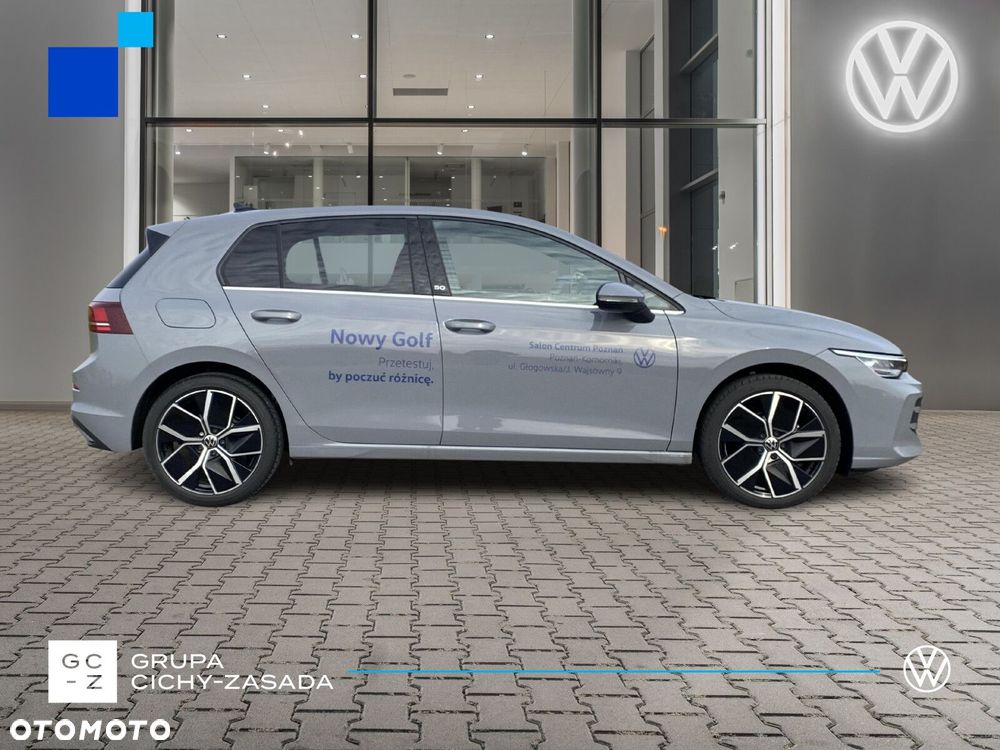 Volkswagen Golf - 6