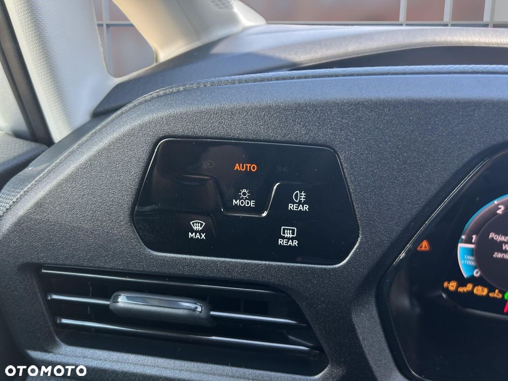 Volkswagen Caddy 2.0 TDI DSG - 32