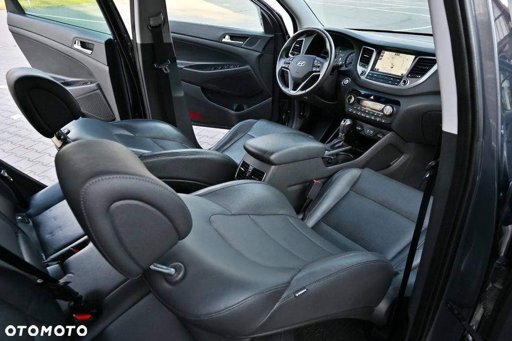 Hyundai Tucson 2.0 CRDI Premium 4WD - 22