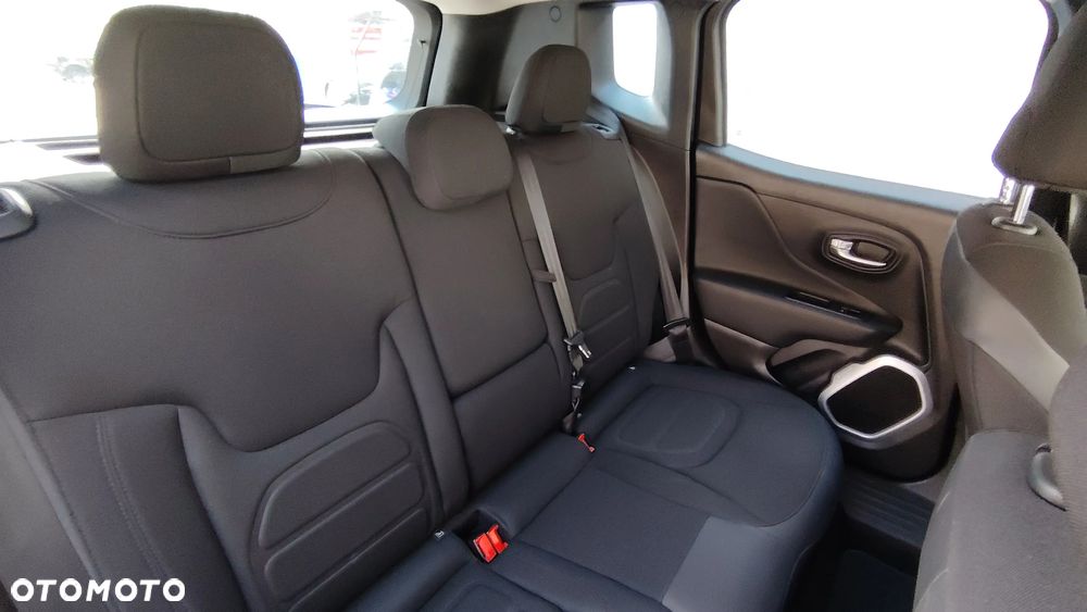 Jeep Renegade 1.4 MultiAir Limited - 17