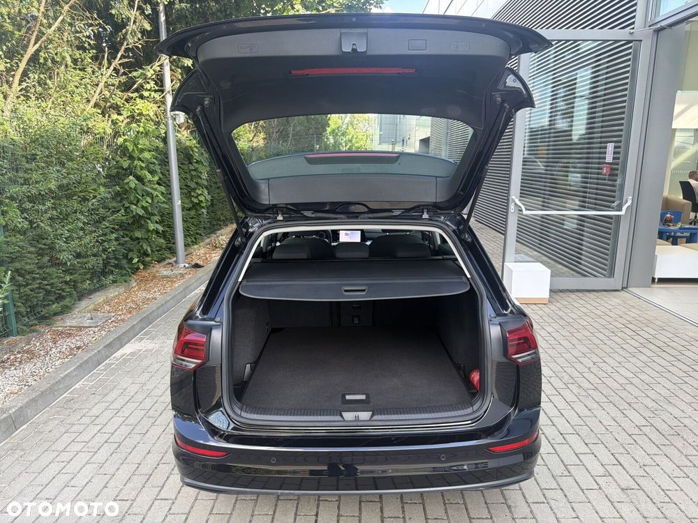 Volkswagen Golf Variant 2.0 TDI Life DSG - 19