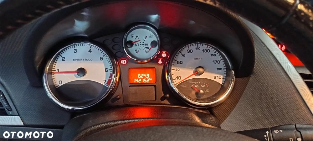 Peugeot 207 1.6 Sporty - 29