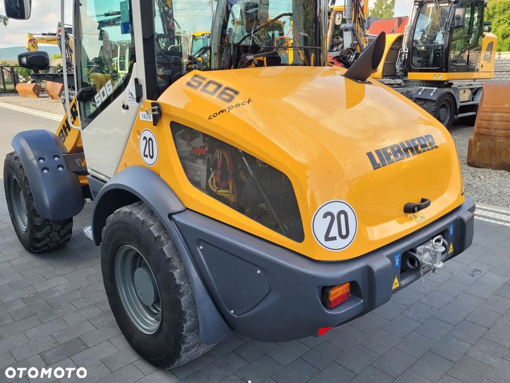 Liebherr L 506C / łyżka otwierana + widły / 1300h / model 2019 / - 12