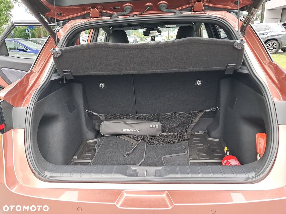 Lexus LBX 1.5 Hybrid Original Edition - 13