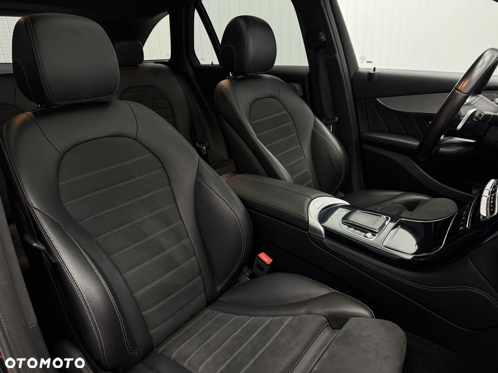 Mercedes-Benz GLC 200 d - 24