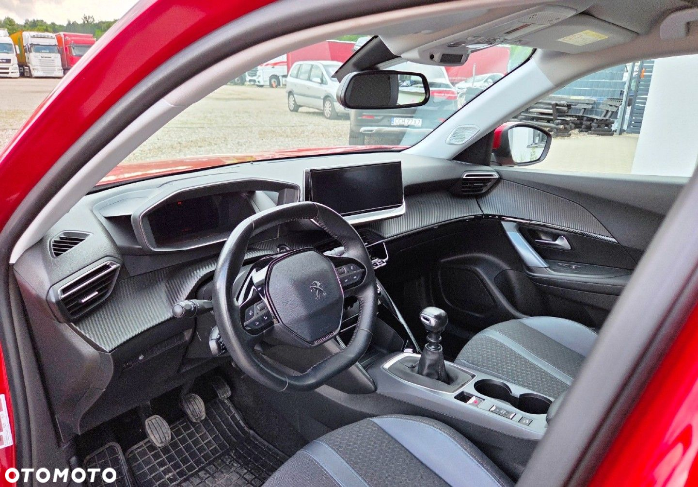 Peugeot 2008 - 7
