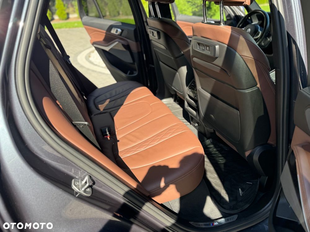 BMW X5 M M50d - 31