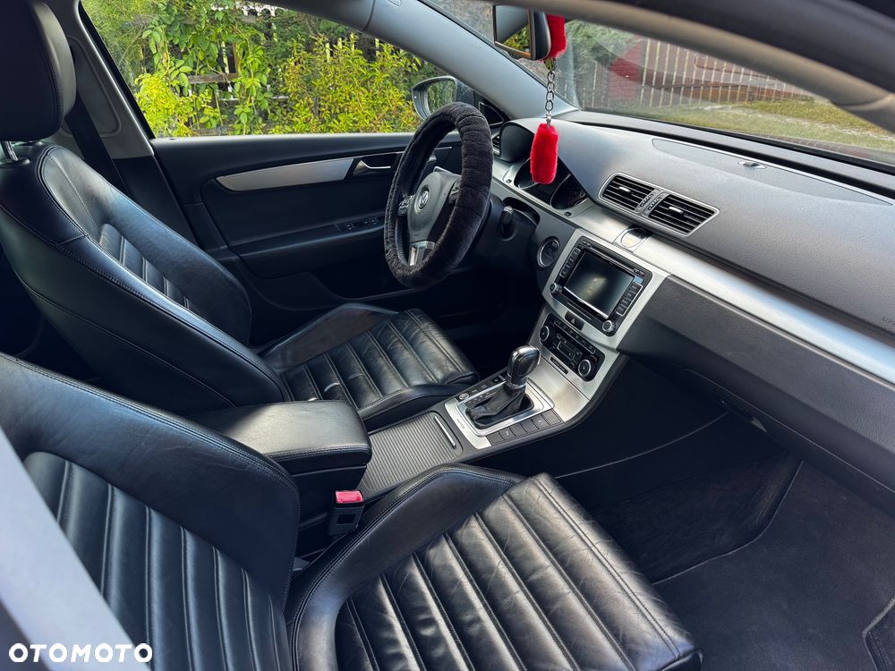 Volkswagen Passat 3.6 V6 4Mot Highline DSG - 5
