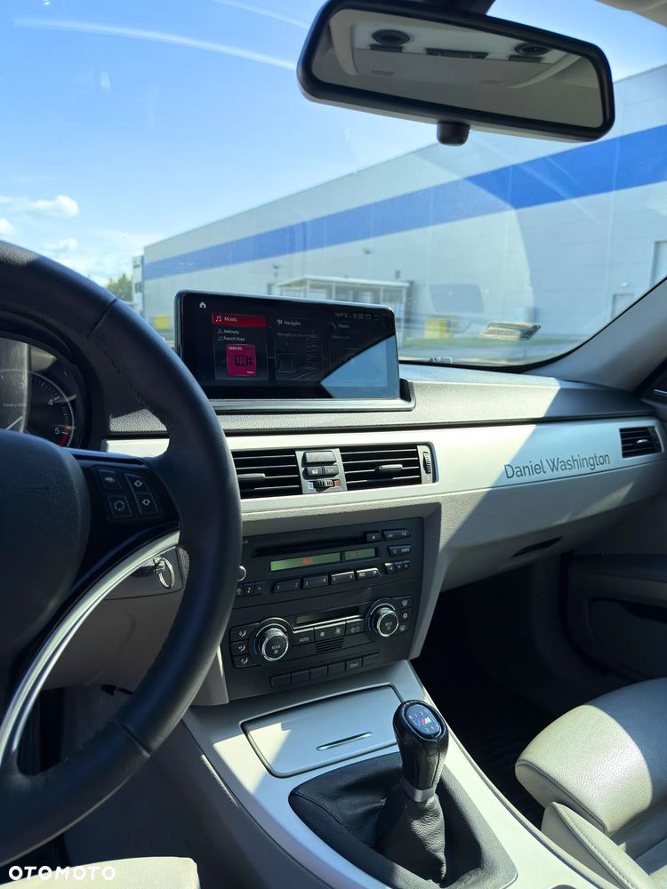 BMW Seria 3 320d - 31