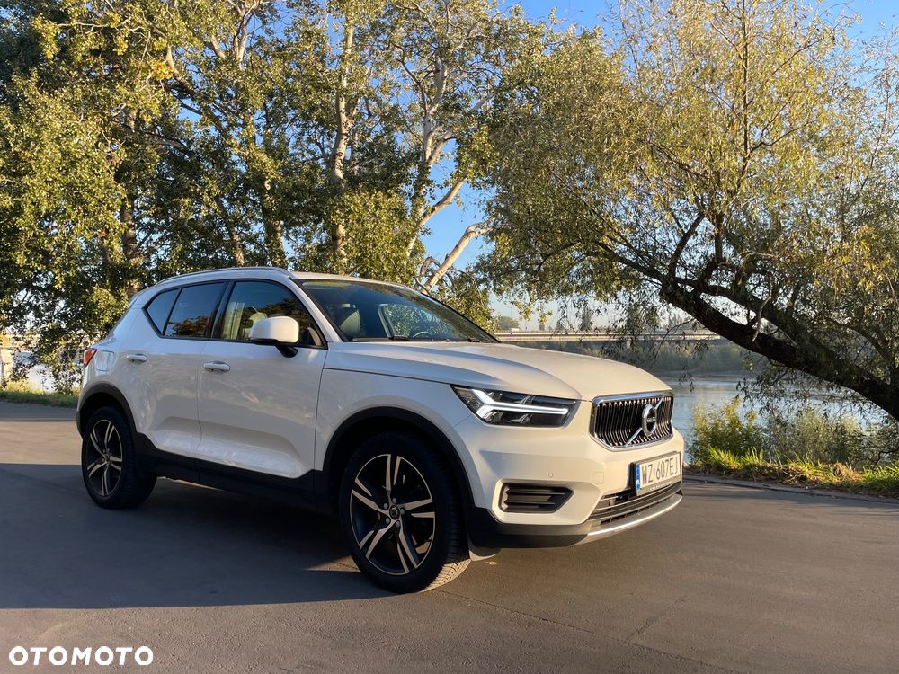 Volvo XC 40 D4 AWD Momentum Pro - 10