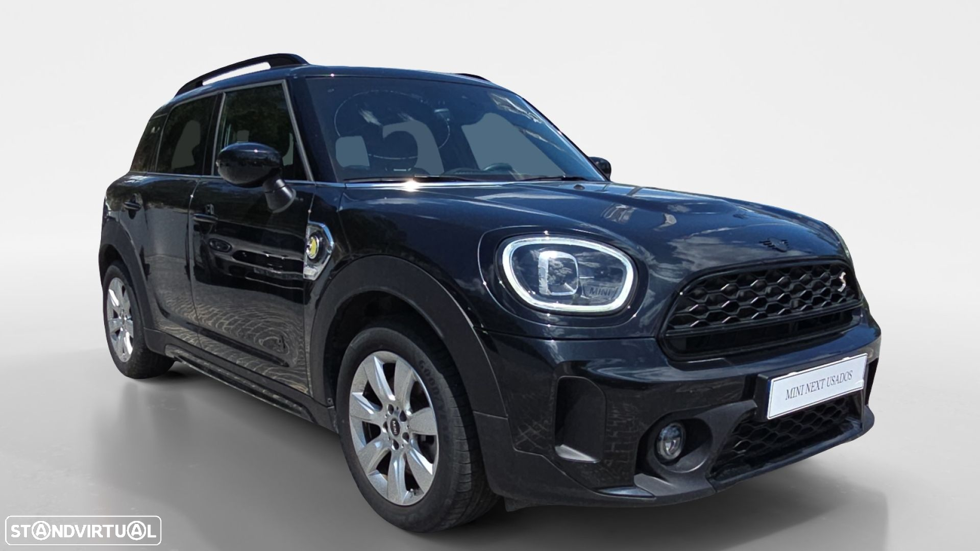 MINI Countryman Cooper SE Premium Classic Auto - 4